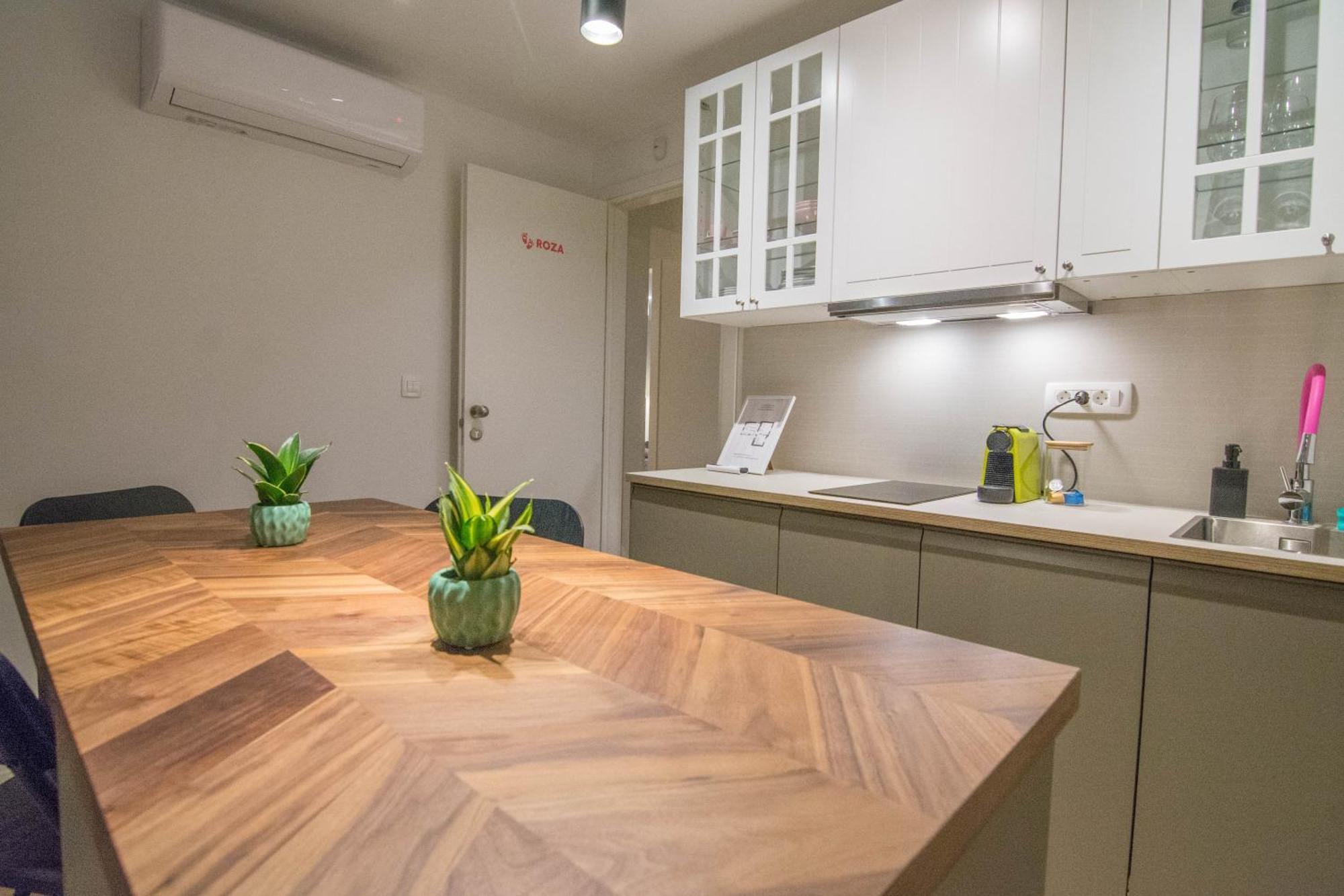 Romiru Rooms And Studio Apartment Split Kültér fotó
